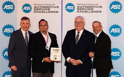 Mariano Rubio named ASE Master Technician of Year | Tire Business