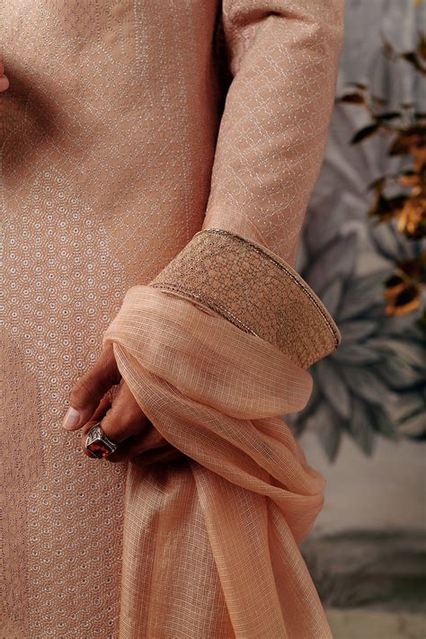 TEMPLE – Philocaly