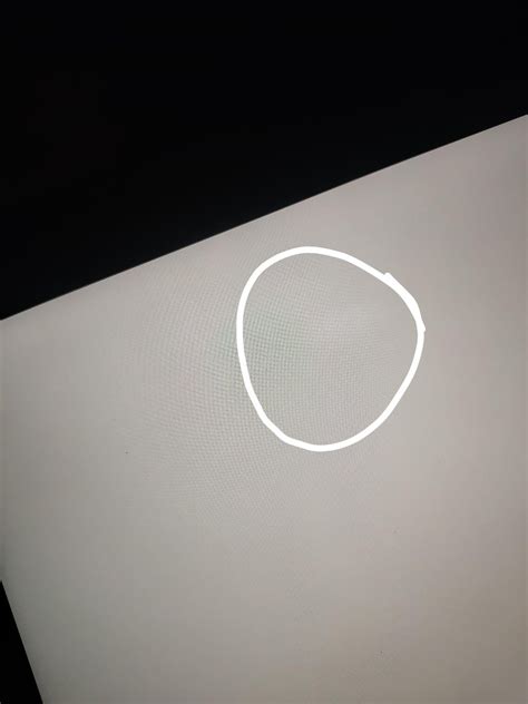 Bright white spot on ipad air 3 display : r/ifixit