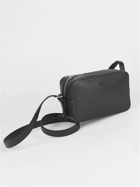 Sac bandoulière lacoste on sale femme pas cher