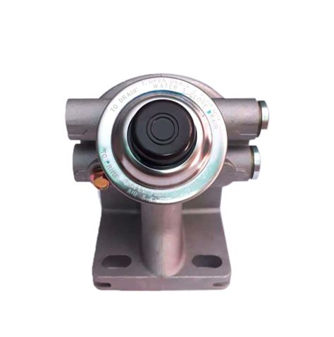 WATER SEPERATOR / FILTER HEAD BHA/BENZ - Trendy Automobile Components