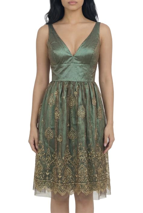 Verdant Aurelle Embroidered Midi Dress – ORLANCE