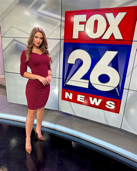 Emely Hernandez Nip Slip