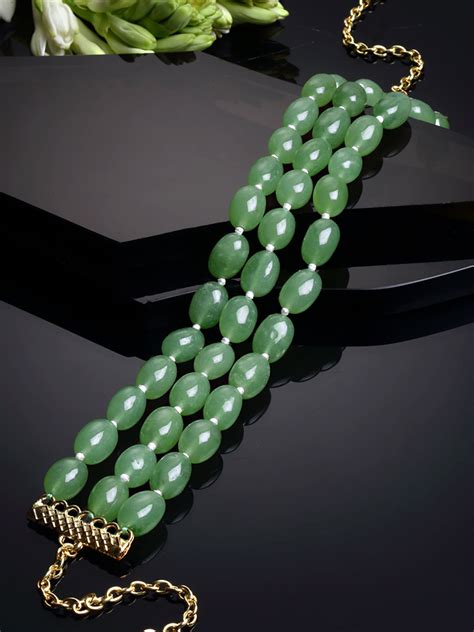 Karatcart Light Green Tumble Stone Studded Beaded Choker Necklace for