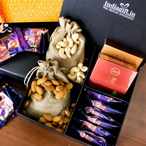 Dry Fruits Special Diwali Box | Send Dry Fruits Gift Box for Diwali ...
