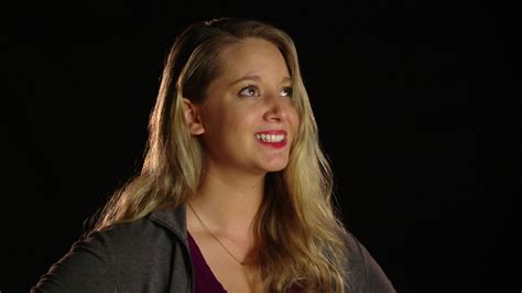 Grieving and angry woman that turn her face to the camera 1798815 Stock ...