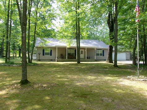 4588 Pine Run Rd, Farwell, MI 48622 - See Est. Value, Schools & More