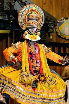 know all about kerala traditional know about kathakali a classical traditional dance know all about kerala traditional know about kathakali a classical traditional dance