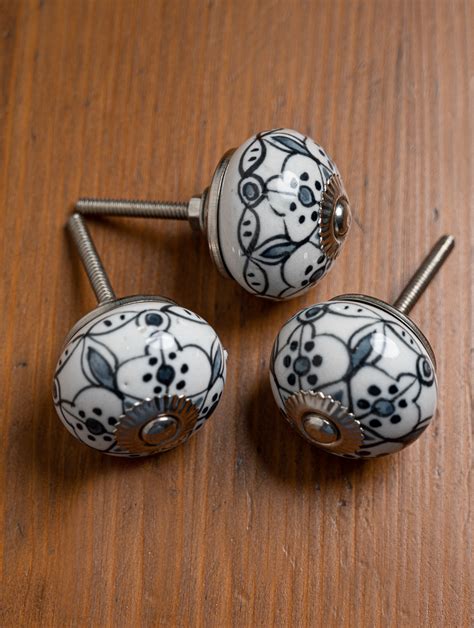 Buy Jaipur Blue Pottery Door Knobs - Black Flora (Set of 3) Online