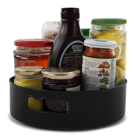 How to organize a kitchen pantry for a clean cooking space?