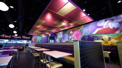 Mellow Mushroom opens new downtown spot; Evans gains breakfast choices