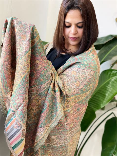 Lite Brown Woven Kaani Jaal Pashmina Stole - Masakalee
