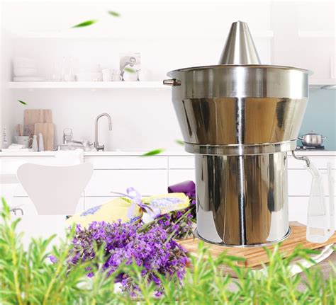 Essential Oil Distillers for Home Use 的图像结果