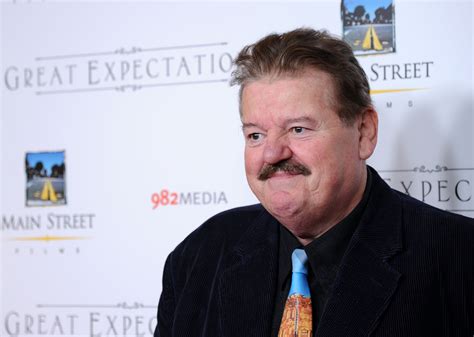 Harry Potter Hagrid Actor Dies