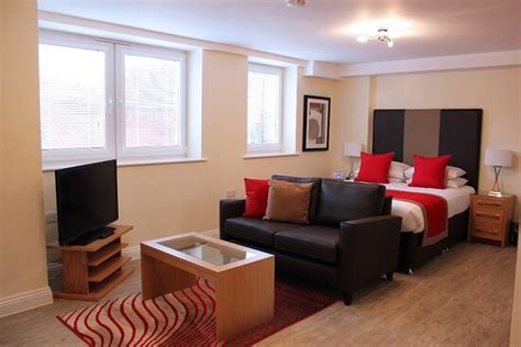 CENTRAL POINT SERVICED APARTMENTS (Basingstoke, Hampshire) - 2026 ...