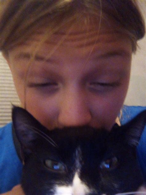 Person and their Kitty - Memes - Worst Jokes Ever