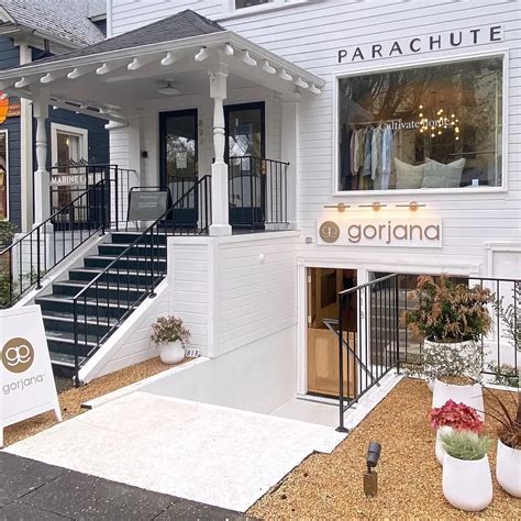 Gorjana Jewelry Reviews: Are Their Pieces Worth It? | ClothedUp