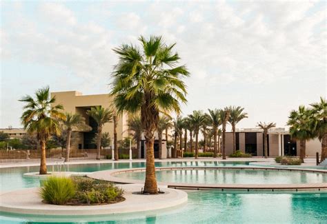 Erth Abu Dhabi Hotel, Abu Dhabi - 2026 Prices & Reviews | Trip.com