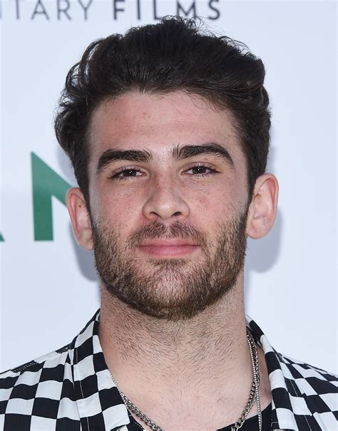 Hasan Piker Banned from Twitch Over 'Rabid Ultra-Zionist Pigs' Rant - JFeed