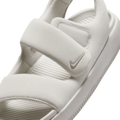Nike Calm Women's Sandals. Nike IN