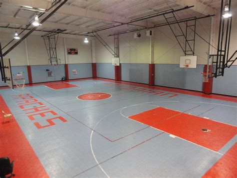 Texas Highschool Upgrades Sport CourtⓇ Gym Floor to MapleSelect ...
