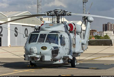 HS.23-09 Armada Española (Spanish Navy) Sikorsky SH-60B Seahawk Photo ...