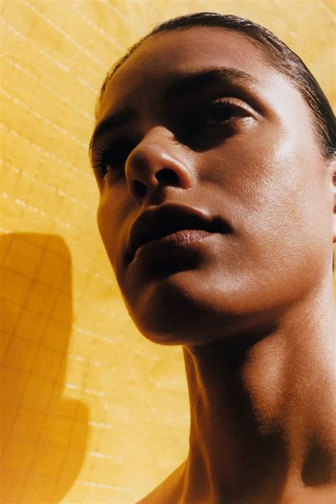 5 ingredients to never apply in the under-eye area, according to a ...