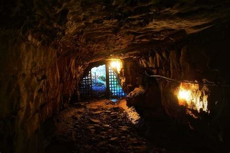 25 Locations That Look Scarier Than All Haunted Places