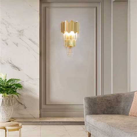 Vida Golden Mamba Wall Light – Harold Electricals