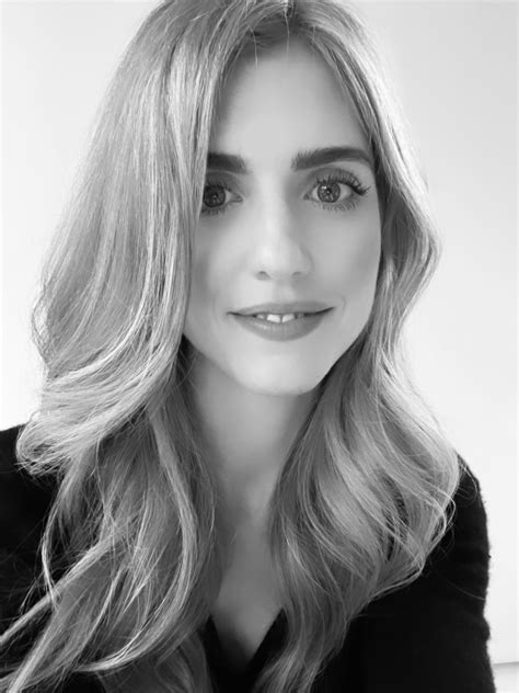 Laura Ingle | Young Adults Facing Breast Cancer Together | Young ...