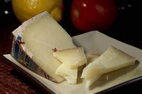 Pecorino vs Parmesan cheese: What’s the difference? | HelloFresh UK