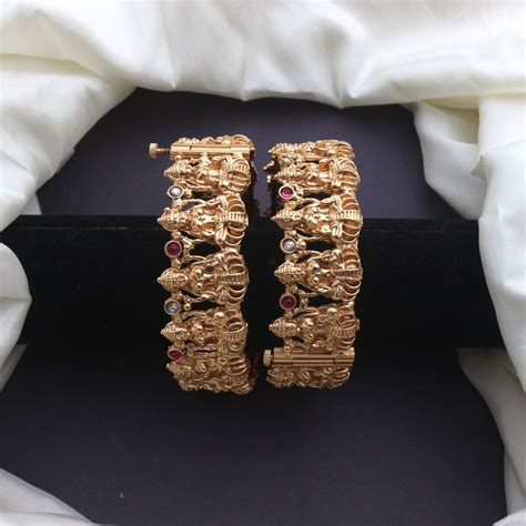 Premium Rajwadi Polish Lakshmi Openable Kada Bridal Bangles – Happy Pique
