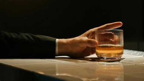 Best whisky under INR 2000: Get these smooth malts on a budget