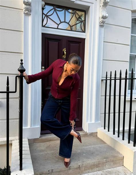 Fitted long sleeve shirt - Women | Bershka