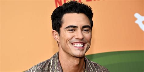 Darren Barnet's Girlfriend: The Actor's Dating History and Relationship ...