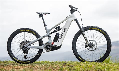 All-New Canyon Strive:ON CFR Races Enduro eBike to World Cup eMTB EDR ...