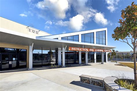MiraCosta College Community Learning Center Buildings 100 and 200 ...