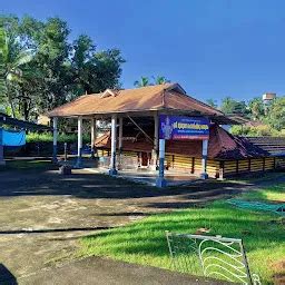 Muthuvara Sree Mahavishnu Temple, Angadippuram - Hindu temple ...