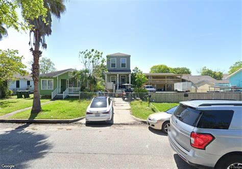 4717 Avenue Q, Galveston, TX 77551 | Homes.com