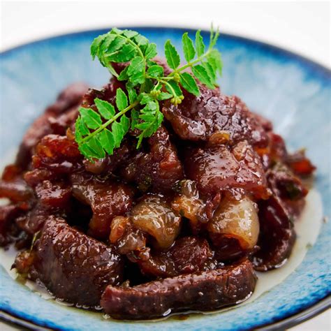 Sweet and Savory Caramelized Beef Tendon(Shigureni)