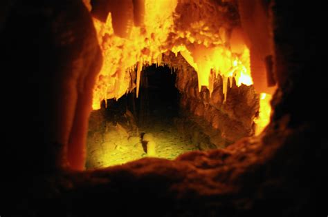 Exploring Crystal Lake Cave in Dubuque, Iowa