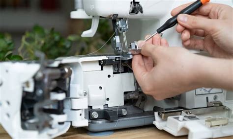 How to Repair Mini Sewing Machine 的图像结果