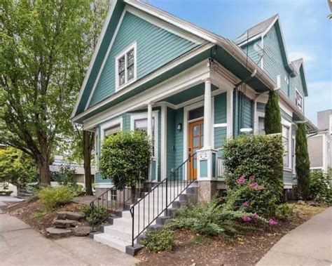 Elegant Nob Hill Victorian - Houses for Rent in Portland, Oregon ...