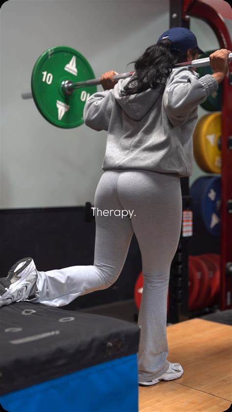 Diamond | Killer booty day. Yall have to the build this shelf right? Well my trainer put me ...