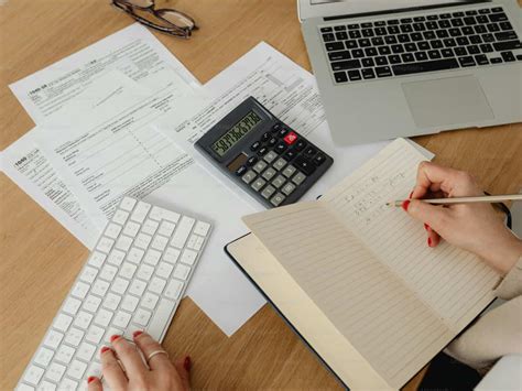 DTI Ratio Explained: How a high debt-to-income ratio can lead to loan ...