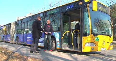 „Schau hin“: RVV wirbt für mehr Zivilcourage in Bussen | TVA