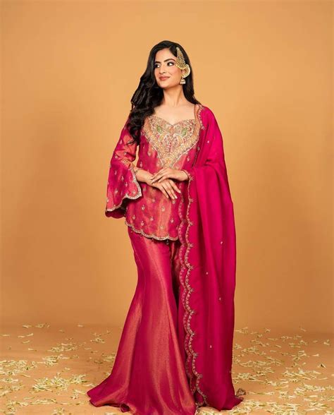 Designer Pink Embroidered Sharara Set For Women | Premium Ethnic Party ...