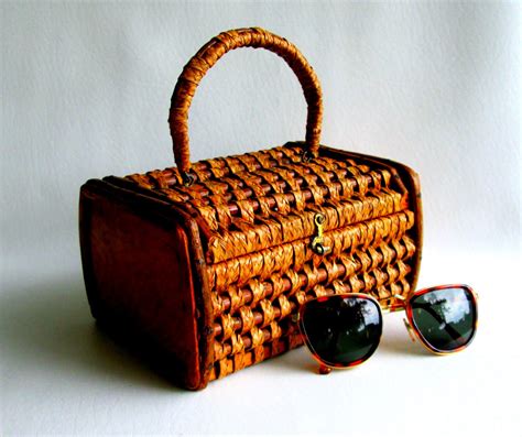 Vintage Wicker Wood Suitcase Purse Rattan Basket Handbag - Etoys2013