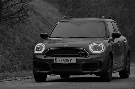 Mini Cooper Repair Dubai | Free Car Wash - Call us Now