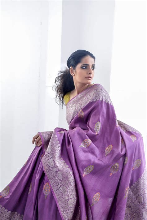 Eminence Purple Tussar Jamdani Saree With Floral Weaving | Singhania's